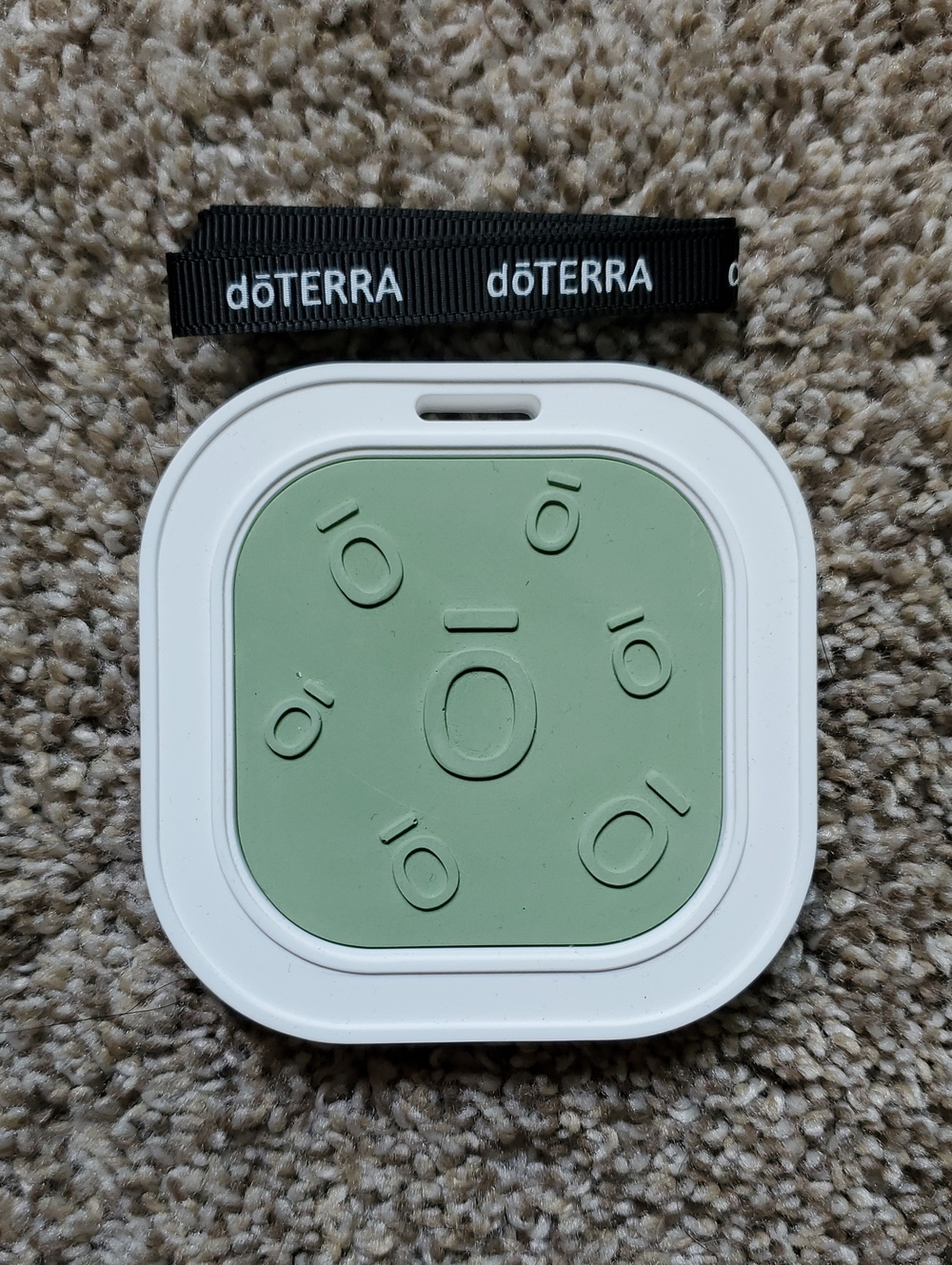 doTERRA Green and White Portable Diffuser Case with Branded Ribbon